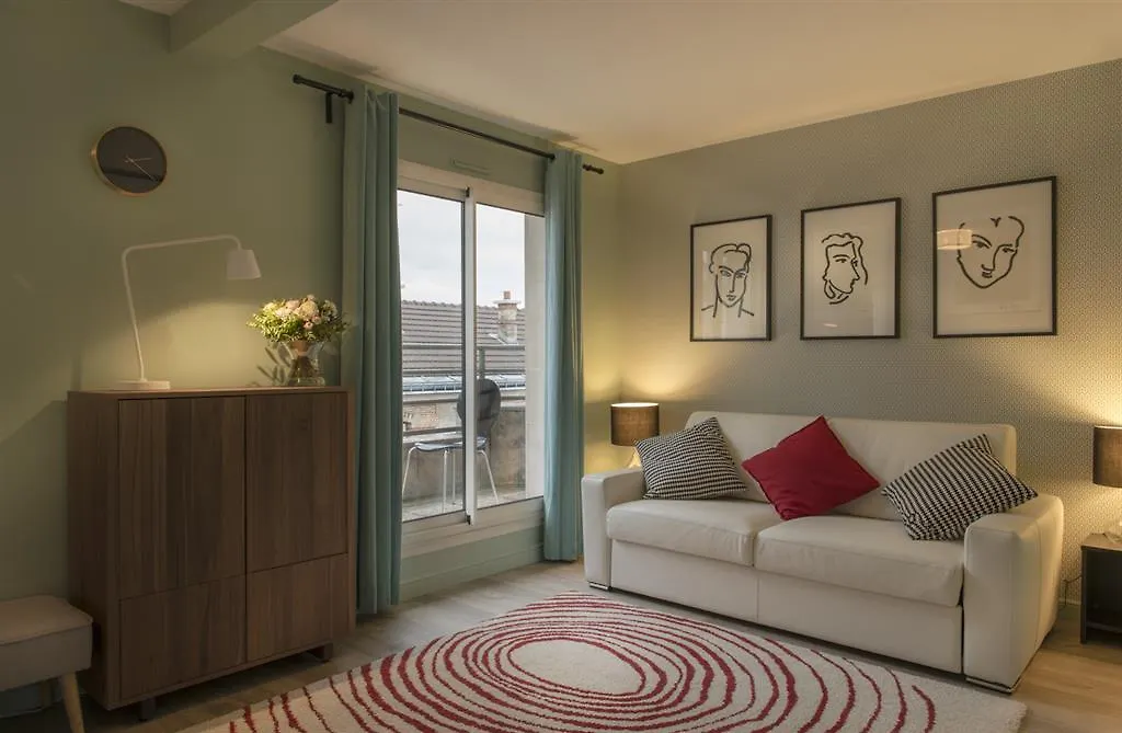 Pepper & Paper Aparthotel